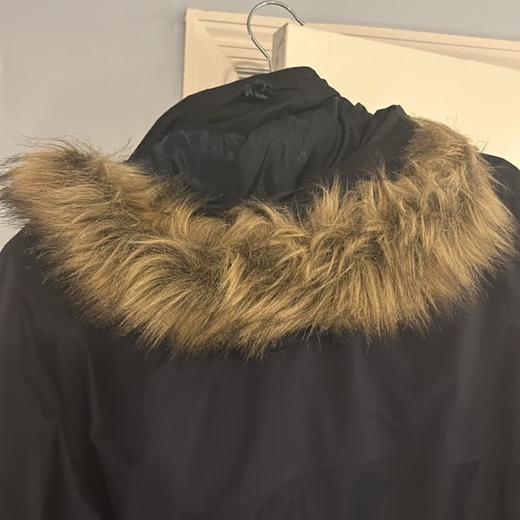 ❄️Jack Wolfskin winter coat in navy❄️ - Picture 5 of 12